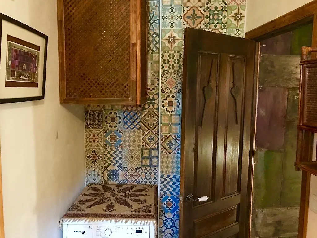 Alojamientos Alhambra 0*, Granada